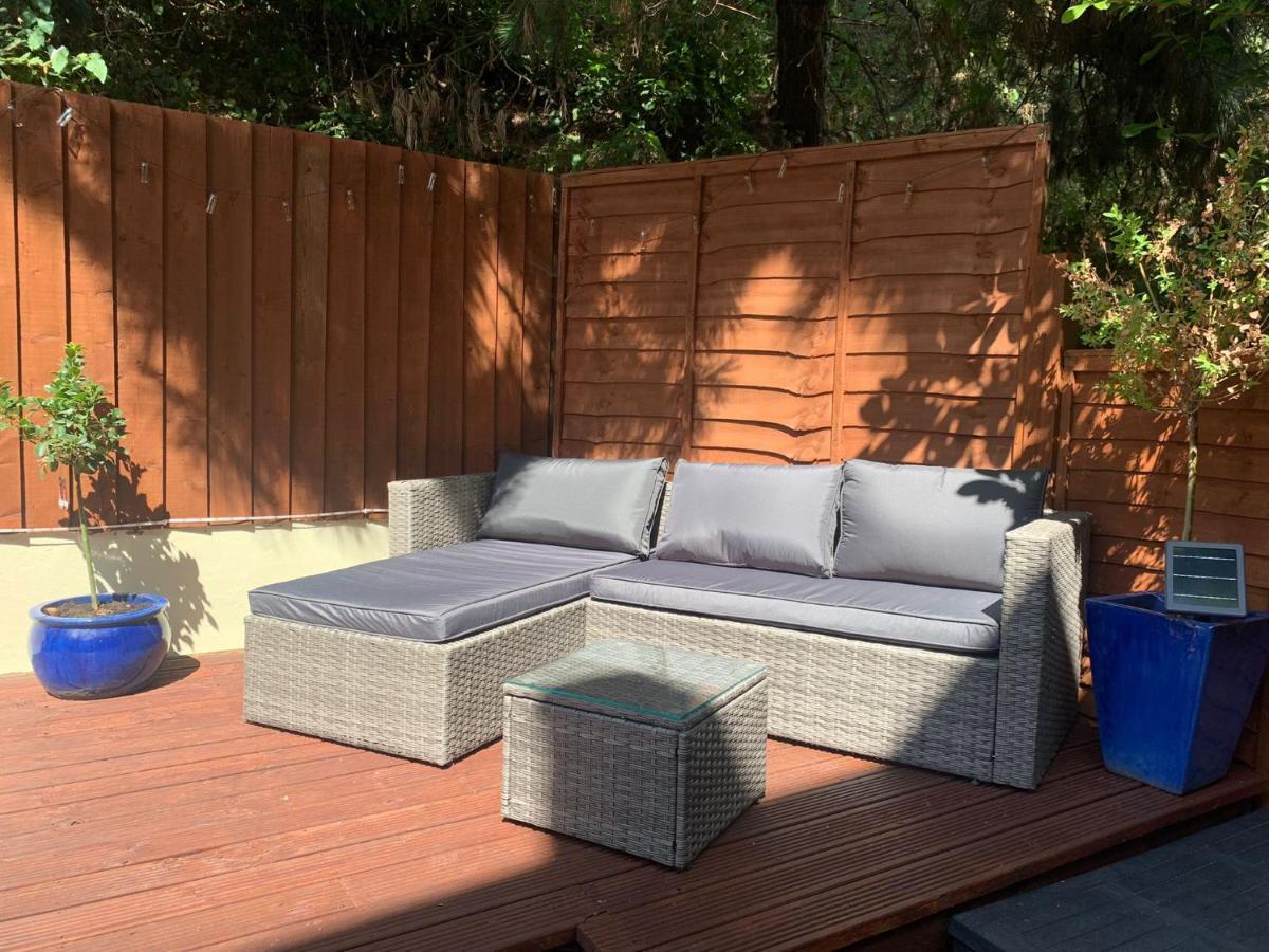 Beachfront Apartment With Bbq Sun Deck Bournemouth Exterior foto